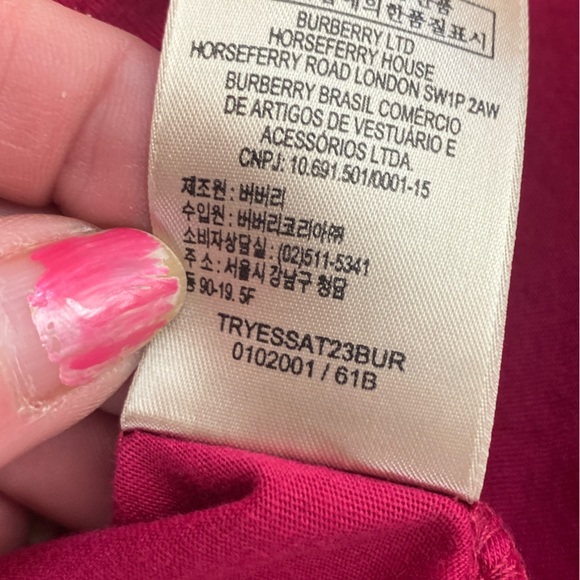 BURBERRY BRIT Upscale Pocket Tee🔥Scoop neck/LOGO/Nova Check🔥BERRY💋EUC🔥Medium - Picture 7 of 17